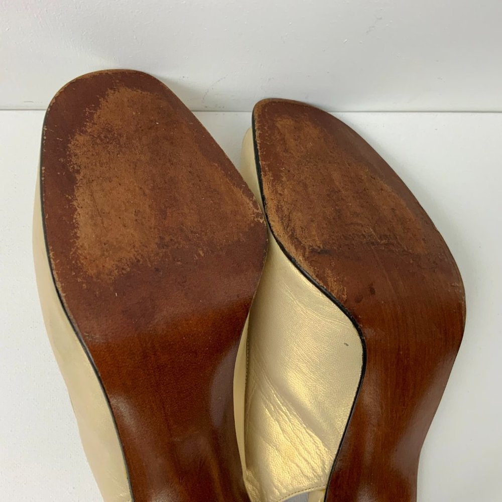 Stuart Weitzman Leather Metallic Gold Slingback Peep Toe Heels Sz 9 - Picture 16 of 16